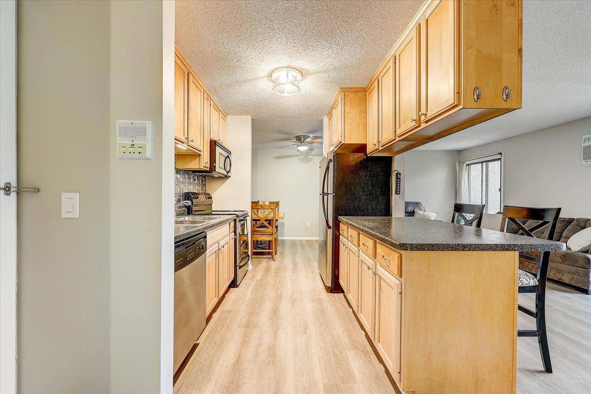 Eagan, MN 55122,4130 Rahn RD