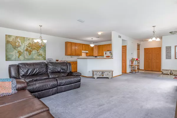 Rosemount, MN 55068,14357 Banyan LN