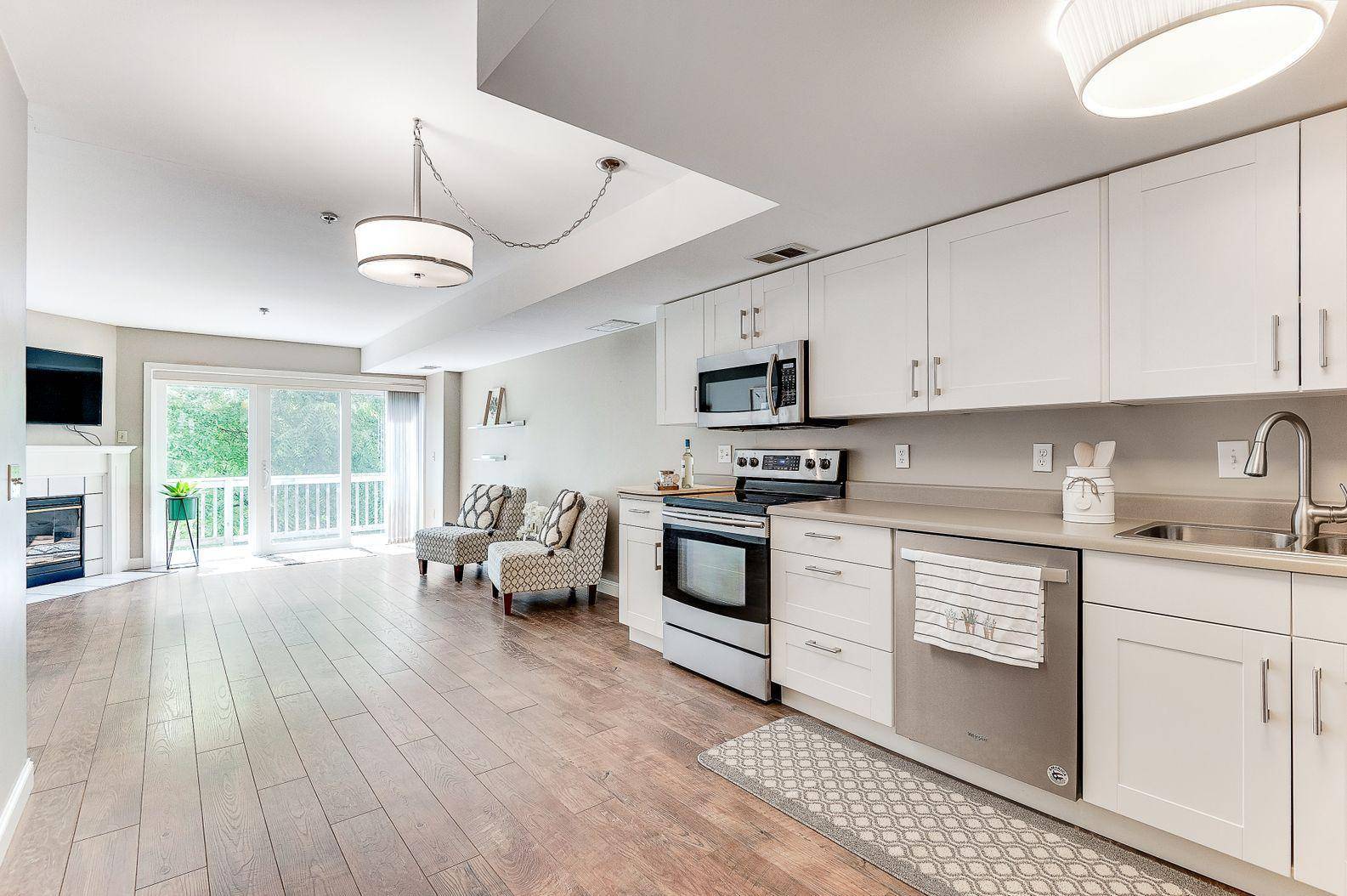 Minnetonka, MN 55343,5461 Rowland RD