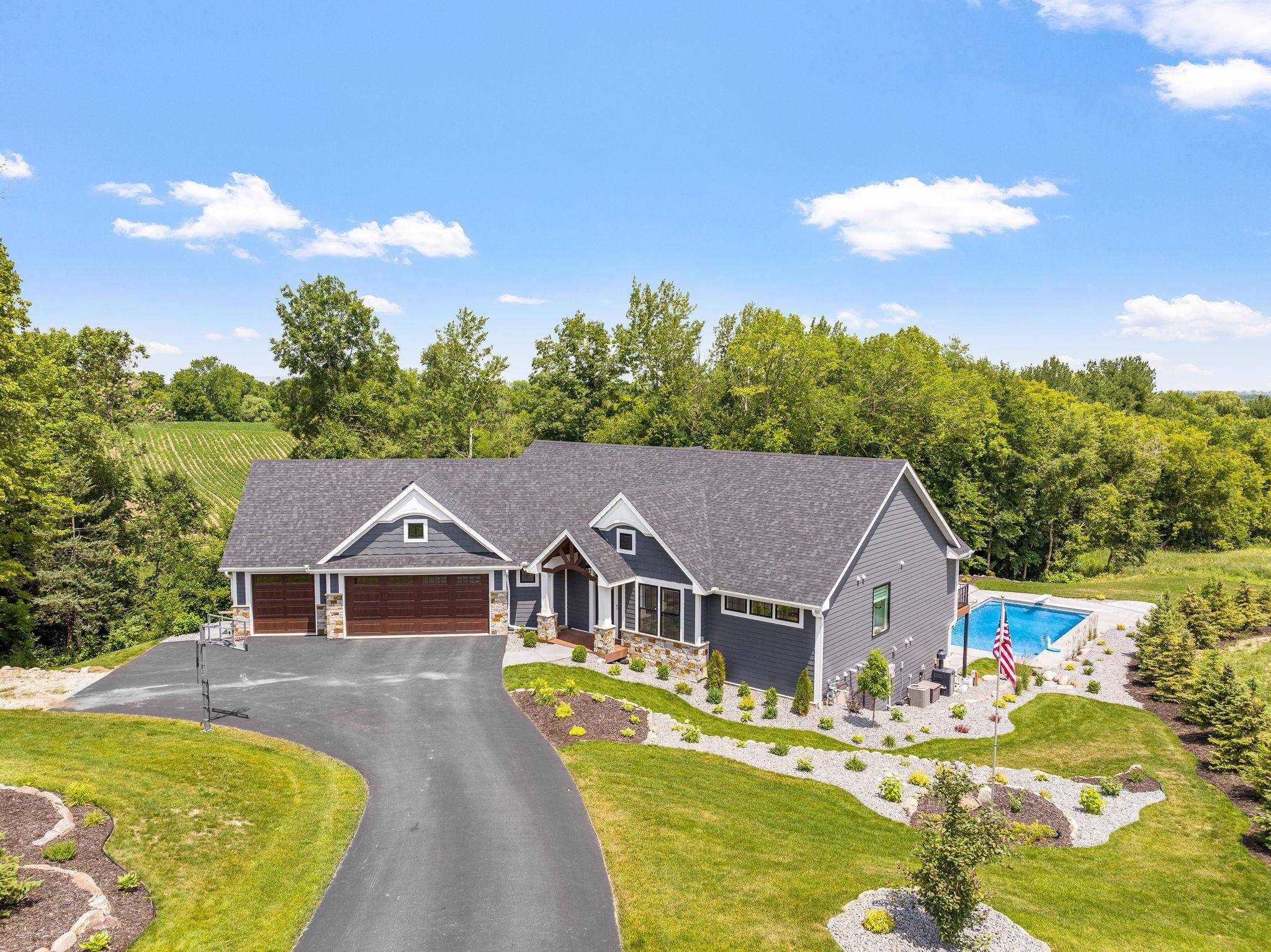 20263 Levi LN, Prior Lake, MN 55372