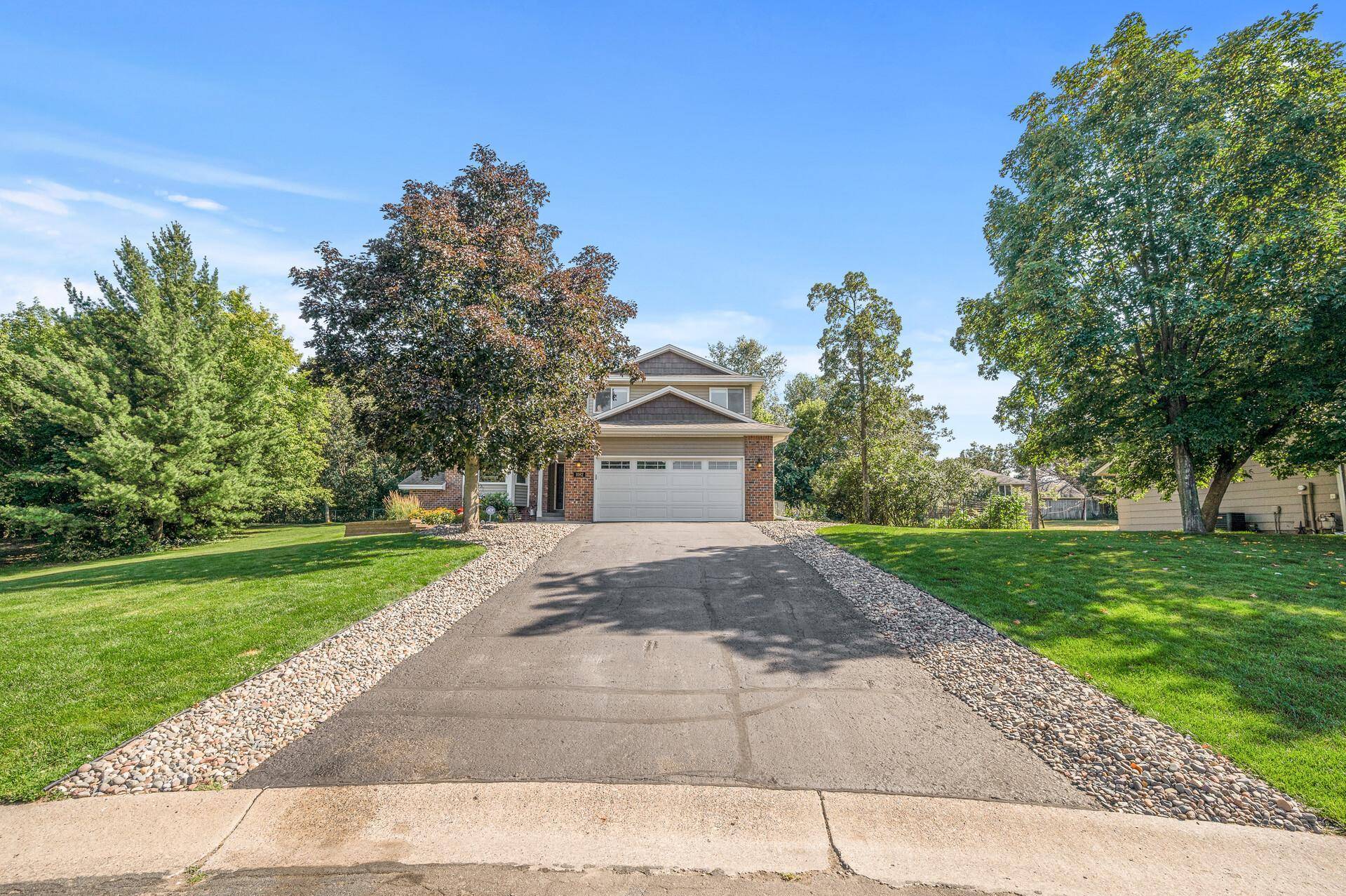 1082 140th LN NW, Andover, MN 55304