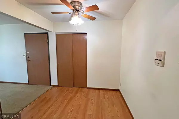 Cannon Falls, MN 55009,301 Hoffman ST W