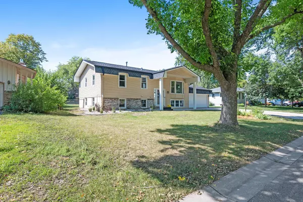 Rosemount, MN 55068,16627 Galaxie WAY