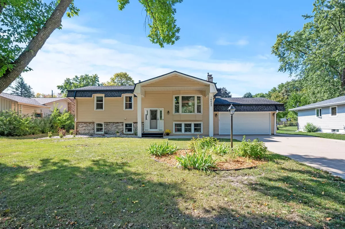 Rosemount, MN 55068,16627 Galaxie WAY