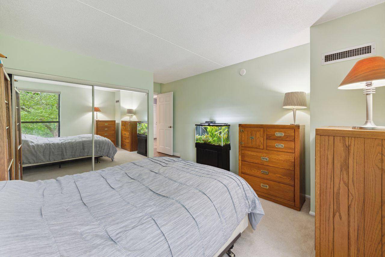 Edina, MN 55436,6730 Vernon AVE S