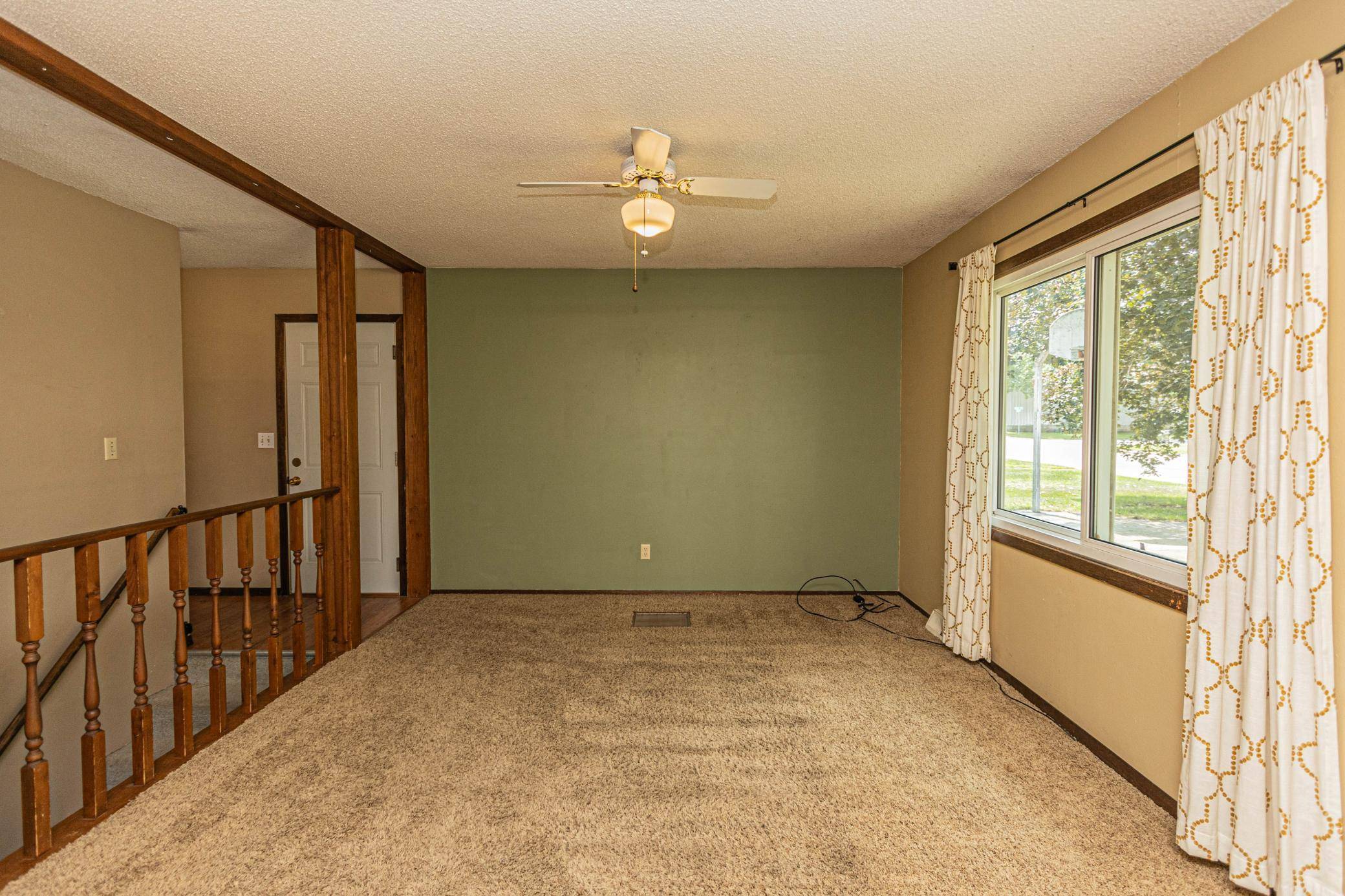 Alexandria, MN 56308,408 Oak ST