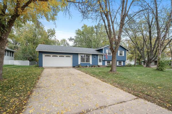 2201 105th LN NW,  Coon Rapids,  MN 55433