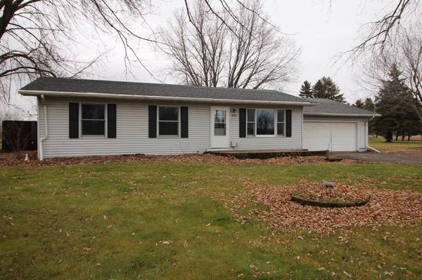 4990 Rush Lake LN,  Rush City,  MN 55069