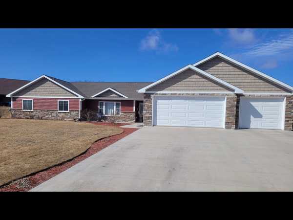 1916 Clear Creek BLVD,  Detroit Lakes,  MN 56501