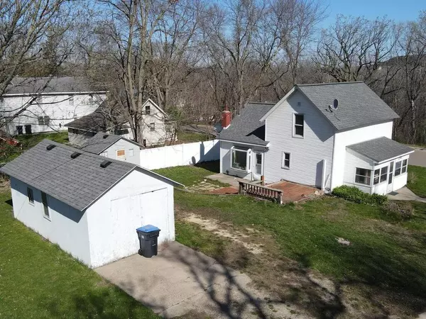 Cannon Falls, MN 55009,524 Cedar ST N