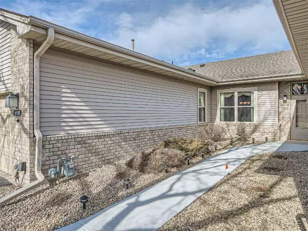 Rosemount, MN 55068,15115 Everleigh CIR