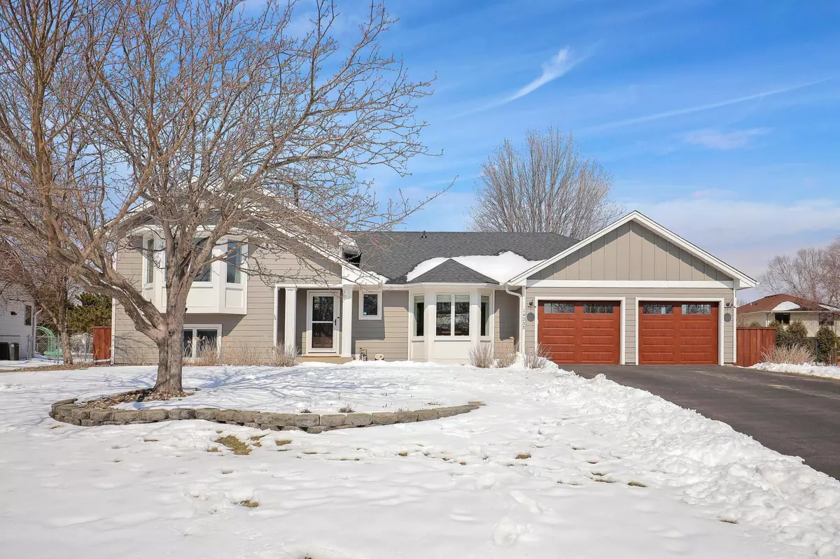 Rosemount, MN 55068,14235 Cranberry WAY