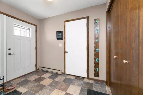 Dilworth, MN 56529,606 6th ST NE