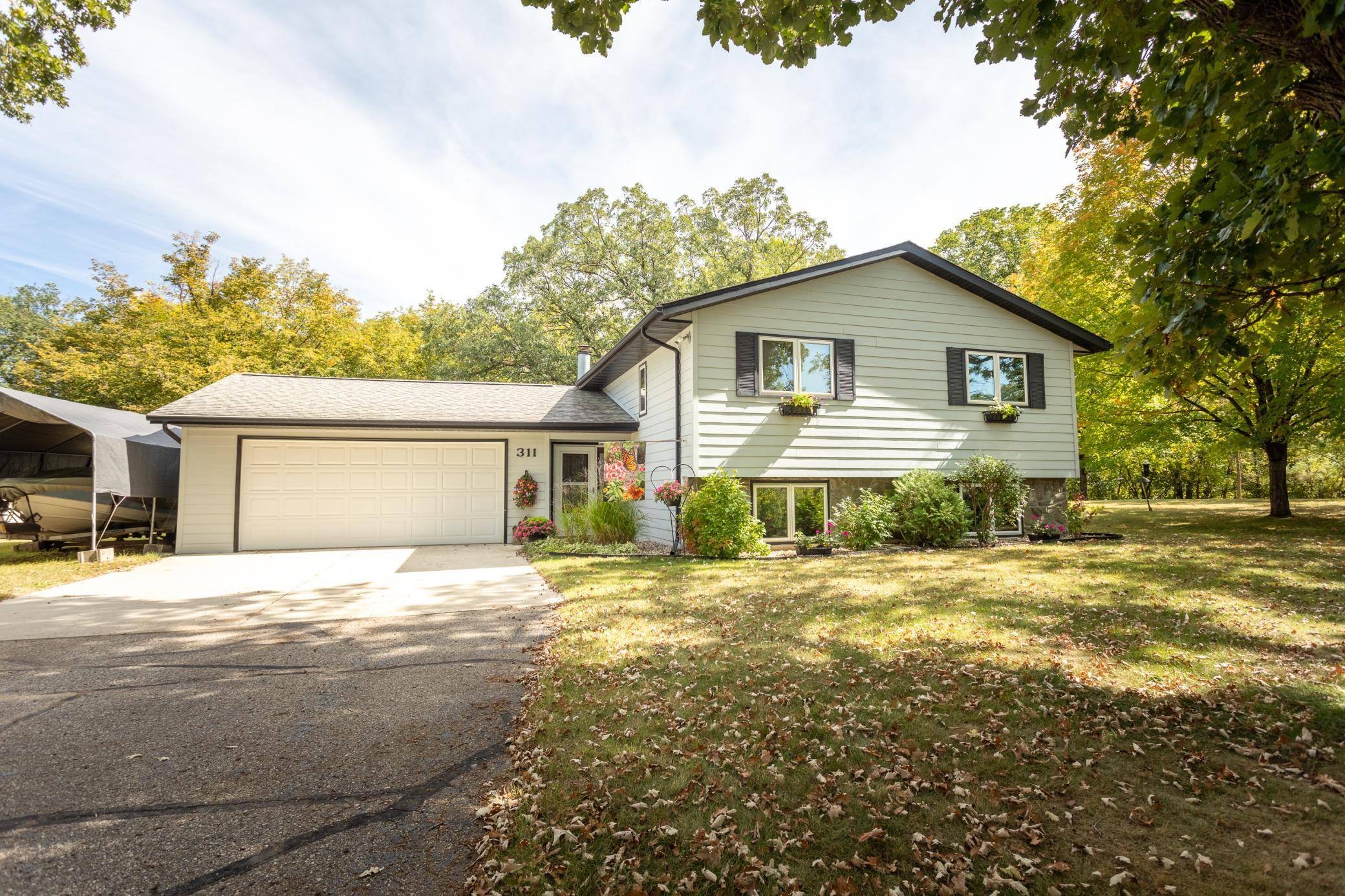 311 Elmwood DR, Alexandria, MN 56308