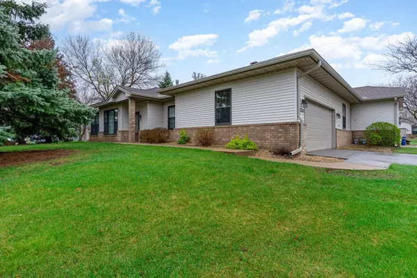 Rosemount, MN 55068,15137 Derby CIR