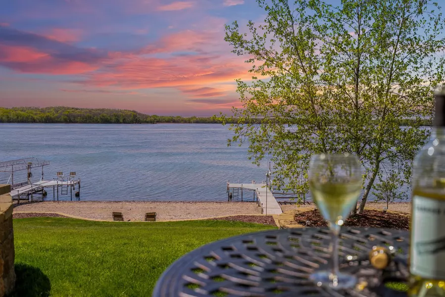 6492 296th ST E, Cannon Falls, MN 55009