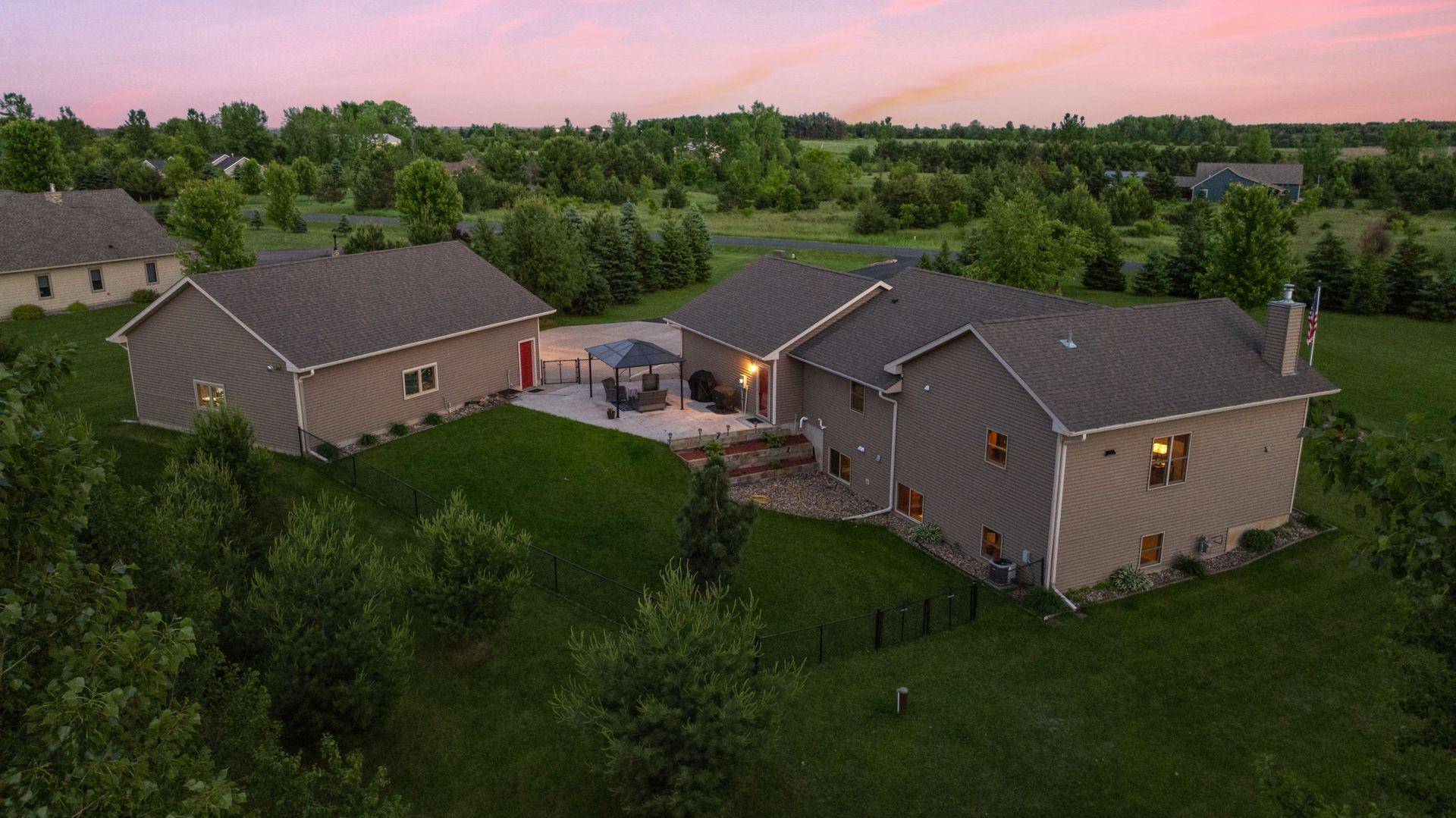 New Richmond, WI 54017,1266 202nd AVE