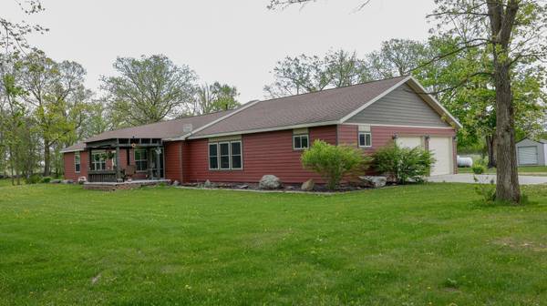 38742 County Highway 19, Bluffton, MN 56518