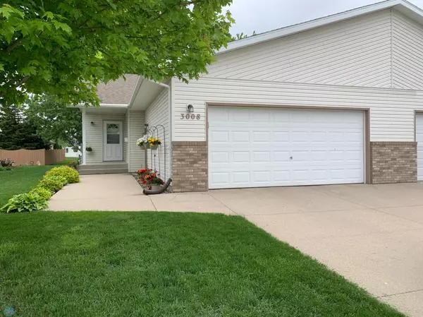 3008 32nd ST S,  Fargo,  ND 58103