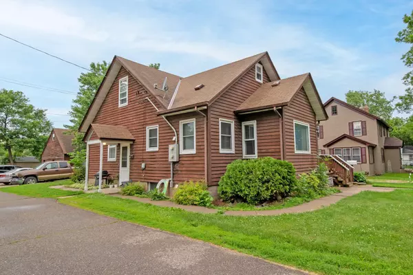 Cannon Falls, MN 55009,220 2nd ST N