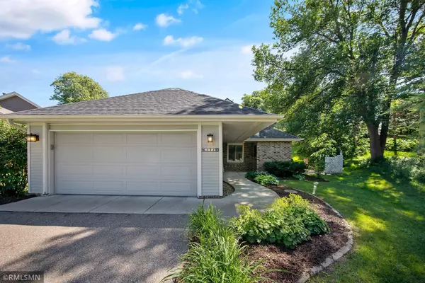 Minnetonka, MN 55345,6171 Concord Hill LN