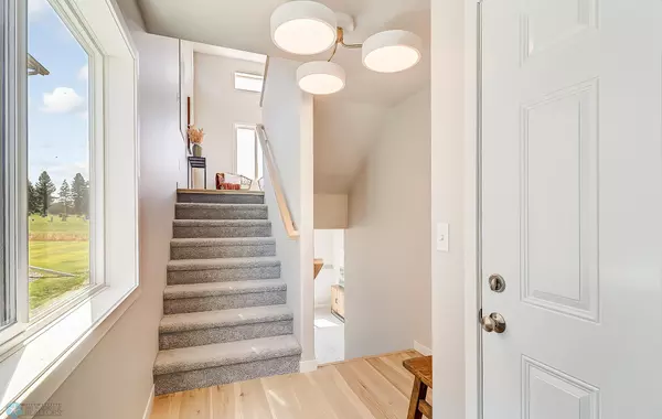 Fargo, ND 58104,2565 Fulton LOOP S