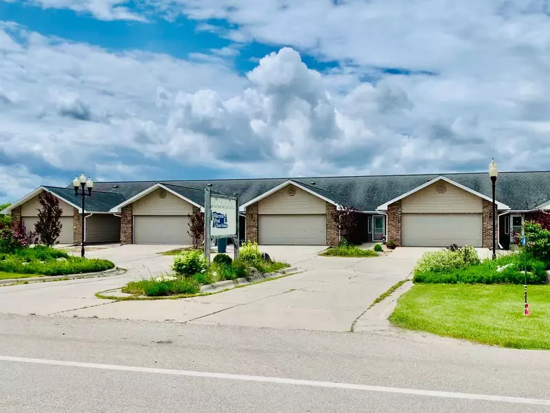 687 County Road 1 SW, Baudette, MN 56623