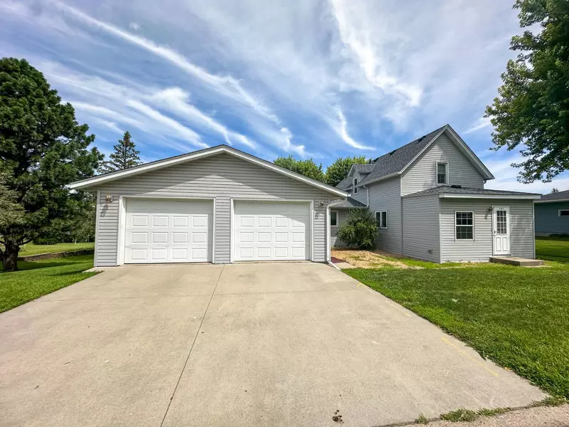 207 Alden ST, Arlington, MN 55307