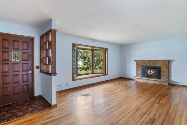 Minneapolis, MN 55431,10900 Ewing AVE S