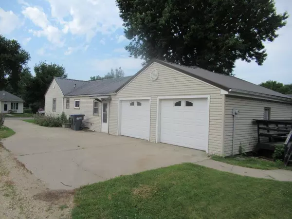 Luverne, MN 56156,408 W Brown ST