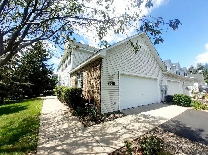 Rosemount, MN 55068,14247 Banyan LN