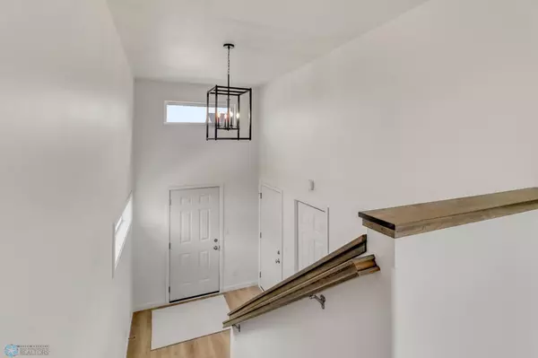 Horace, ND 58047,7043 Benji LN