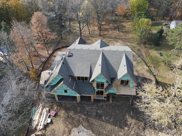 5120 Hooper Lake RD, Excelsior, MN 55331