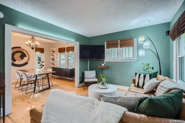 Minneapolis, MN 55406,4543 Snelling AVE