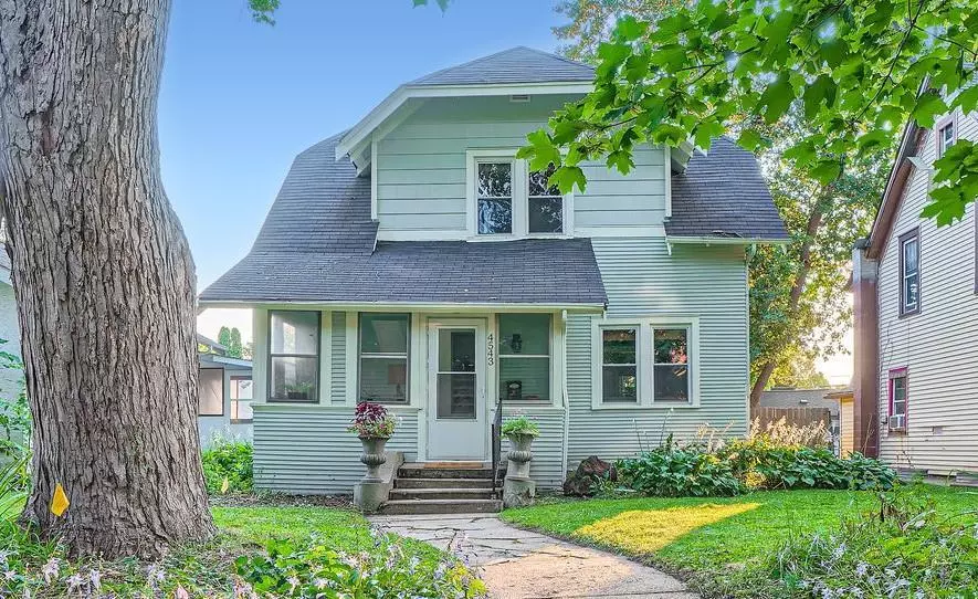 Minneapolis, MN 55406,4543 Snelling AVE
