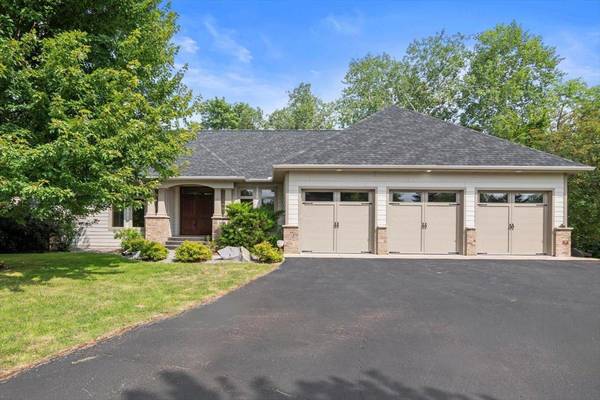 3314 Stone CT, Saint Cloud, MN 56301