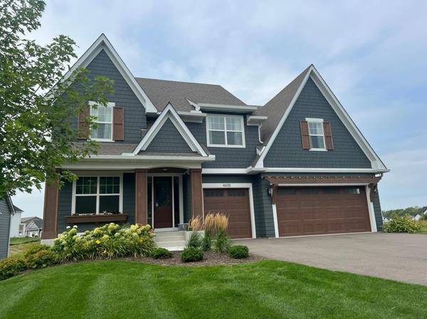 4605 Sunset LN, Minnetrista, MN 55331