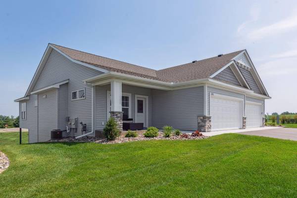 1247 Naser Way, New Richmond, WI 54017