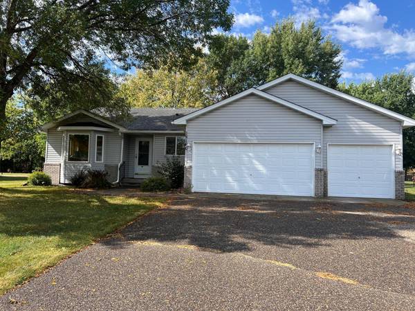 18160 Macon ST NW, Elk River, MN 55330