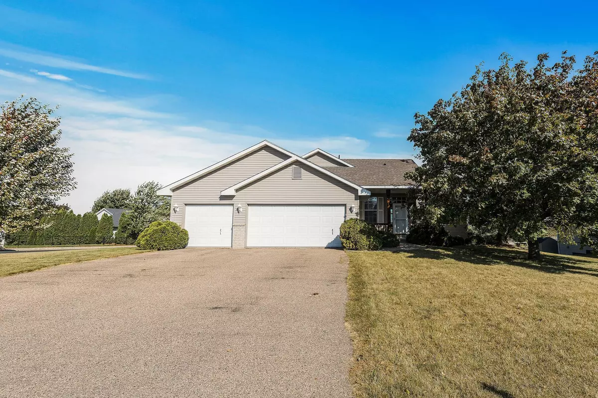 Belle Plaine, MN 56011,900 Sunrise LN