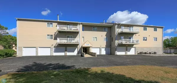 3340 17th AVE S, Fargo, ND 58103