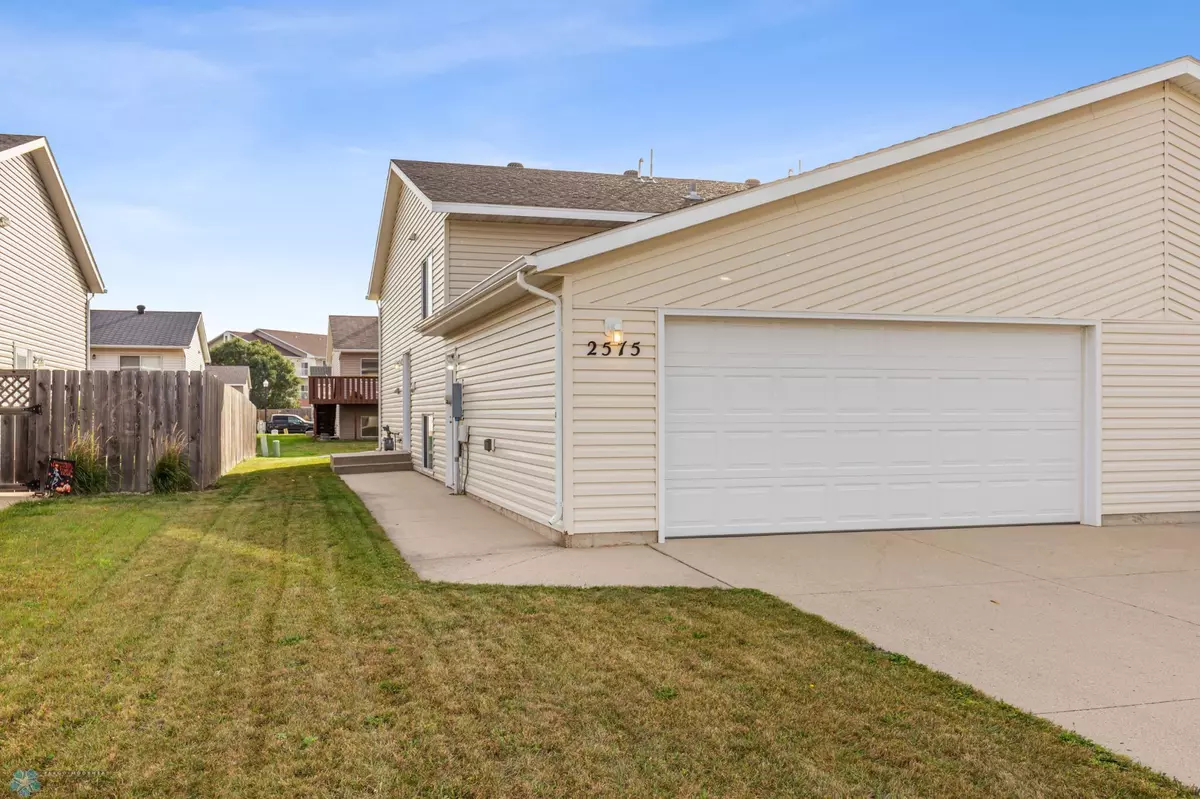 Fargo, ND 58104,2575 Amber Valley CT S