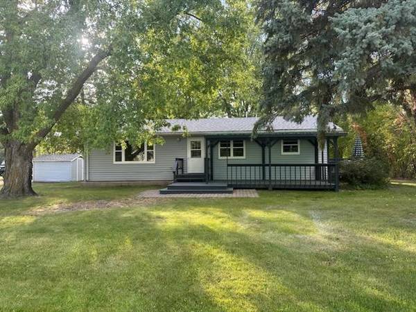 328 3rd AVE, Lake Bronson, MN 56734