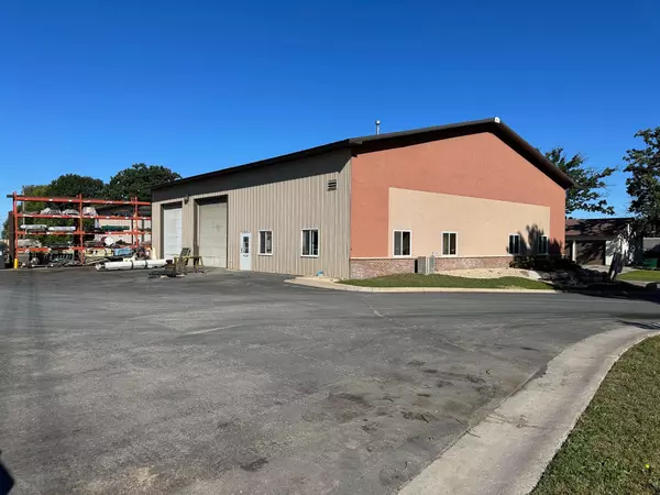 Savage, MN 55378,7401 126th ST W