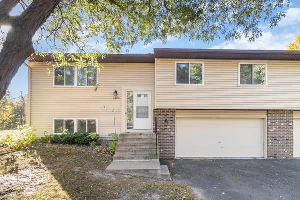 8403 Morgan LN, Eden Prairie, MN 55347