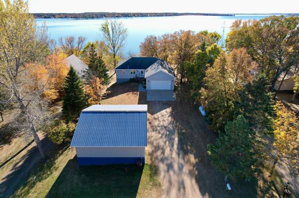 42462 Sunset Hill RD, Battle Lake, MN 56515