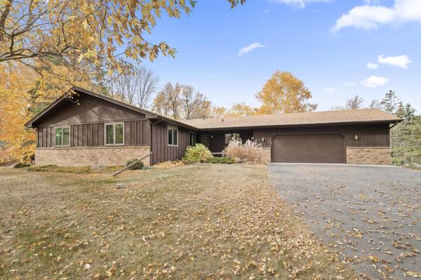 7165 Buckskin TRL, Hamel, MN 55340