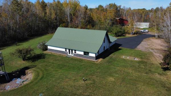 6976 Michalski RD, Sturgeon Lake, MN 55783