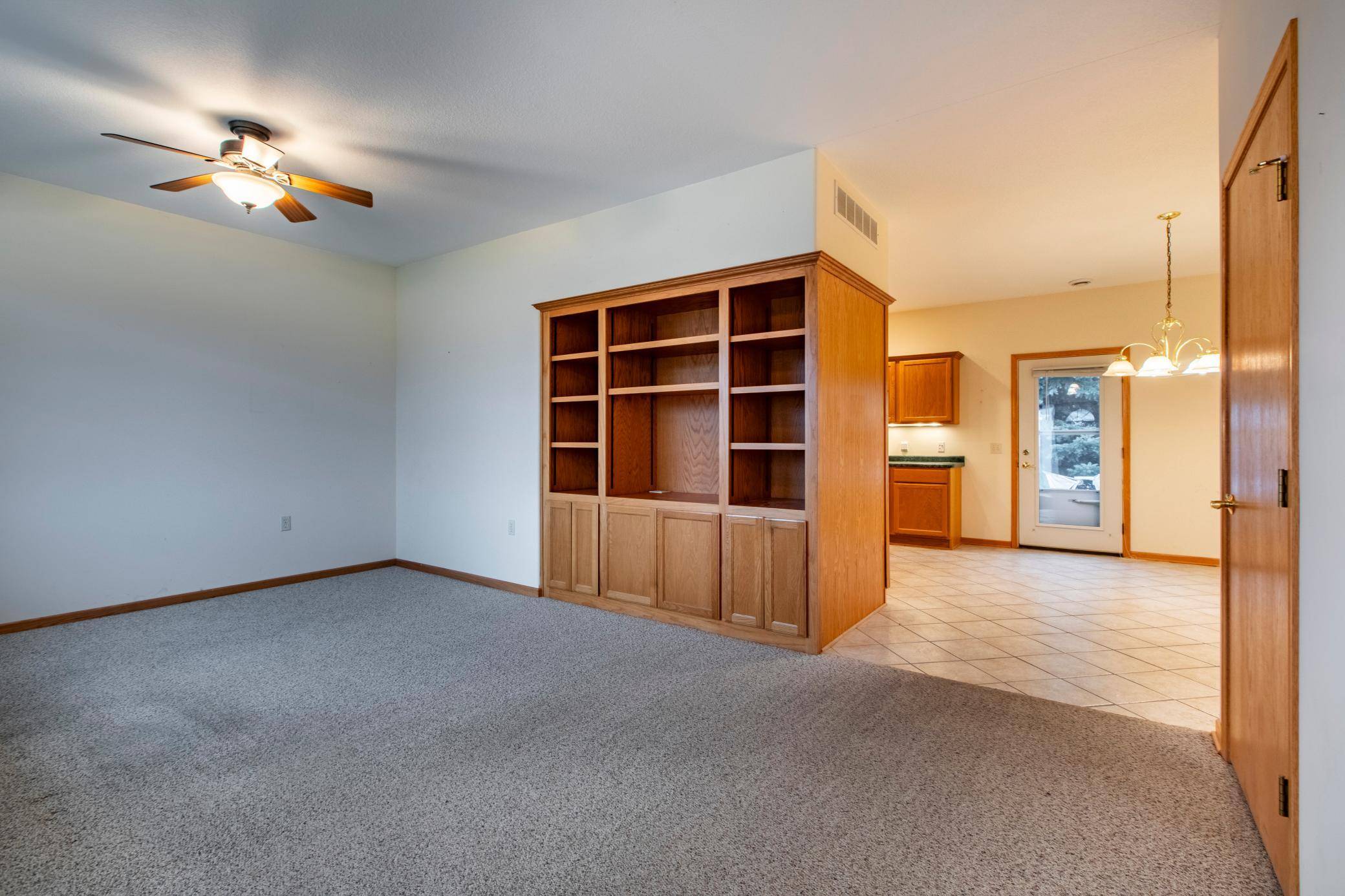 Pine Island, MN 55963,251 7th ST SW