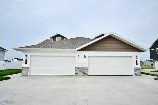 Fargo, ND 58104,2391 Eagle Valley DR S